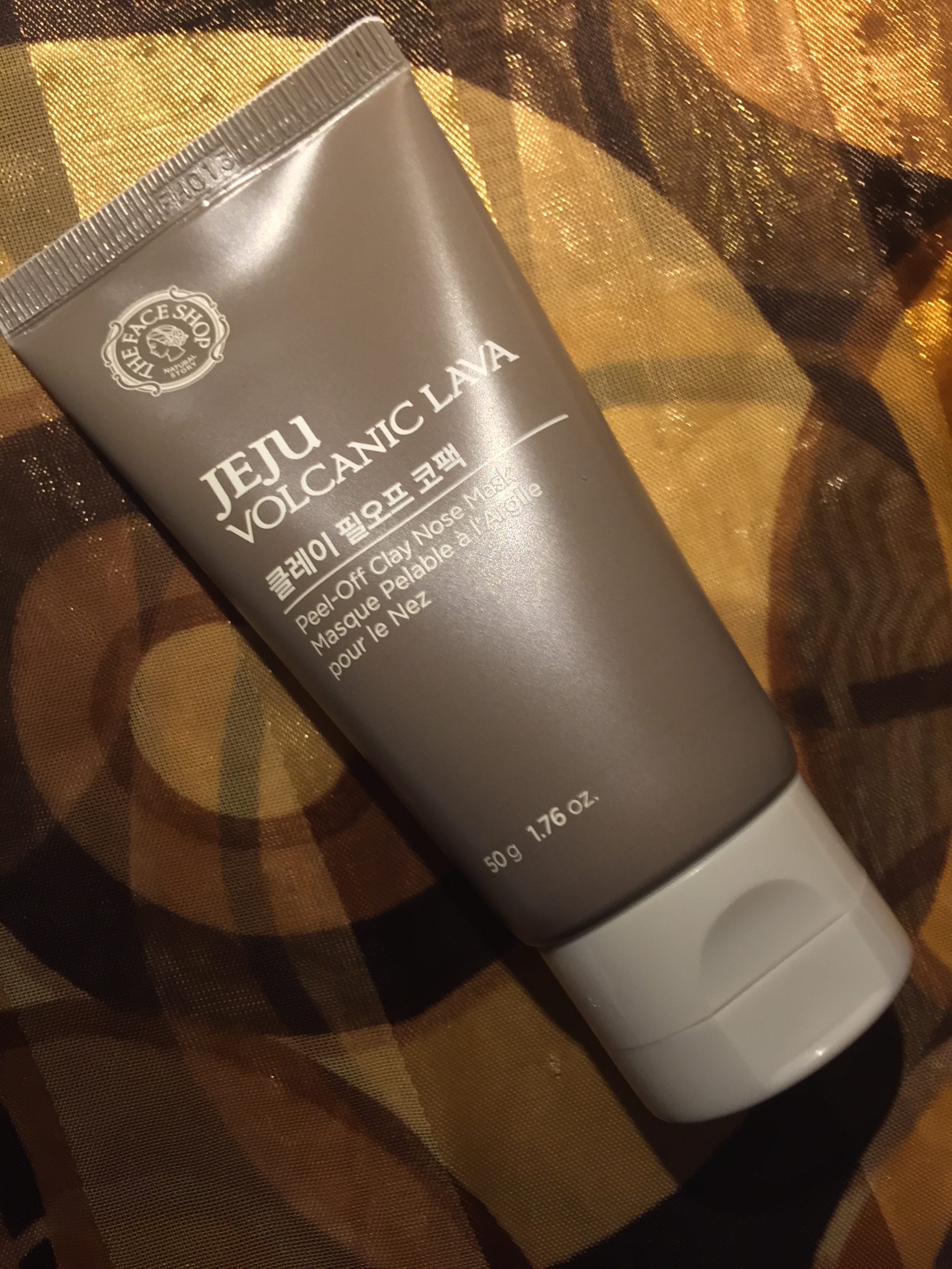 [Review] TheFaceShop Jeju Volcanic Lava Peel-Off Clay Nose Mask